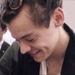 Meet your Posher, Vivian